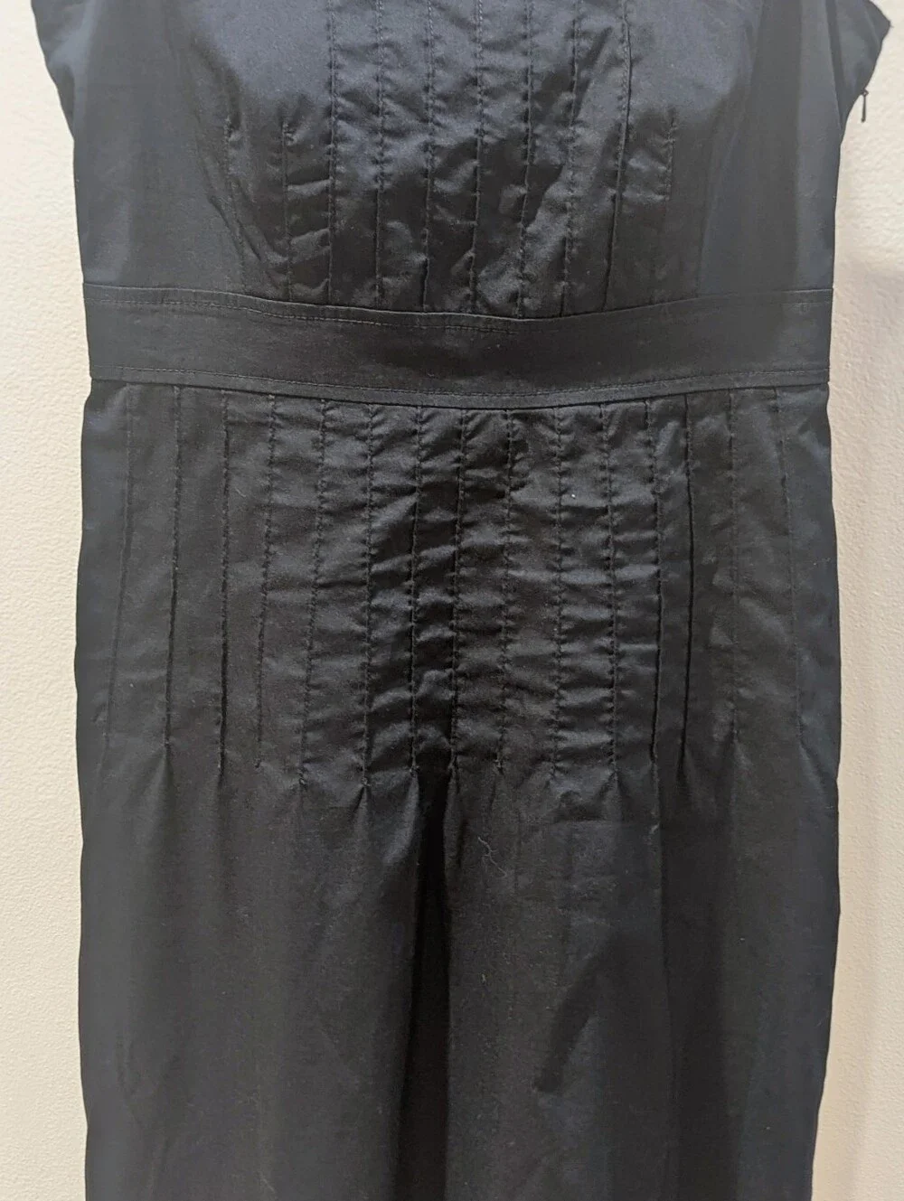 Tory Burch Black Pintuck A-Line Dress Women’s Size 2 Sleeveless Ruffle Trim